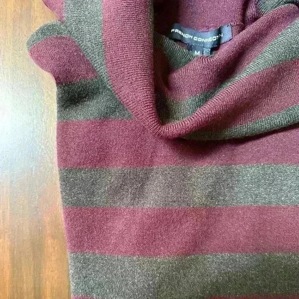 French  Connection | Acrylic stripe turtleneck sweater size medium - Picture 3 of 4